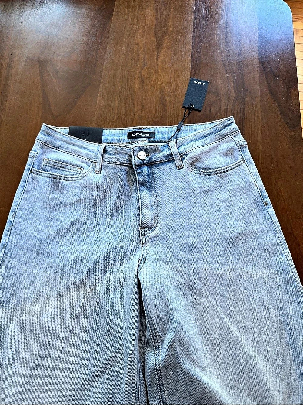 oneso Mid-Rise Wide Leg Jeans Wide Leg Jeans size 31 NWT